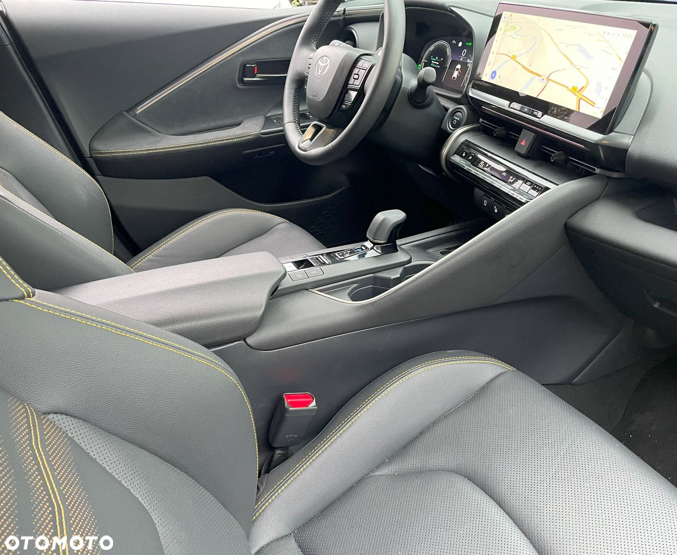 Toyota C-HR - 15