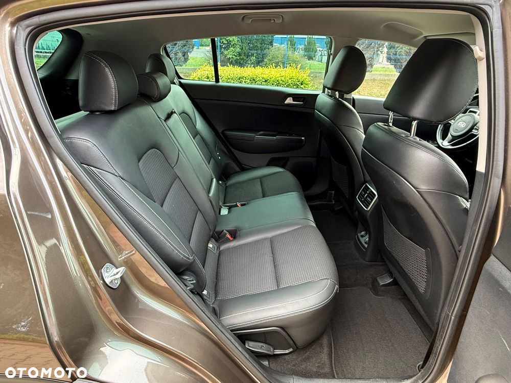 Kia Sportage 1.6 GDI Business Line 2WD - 35