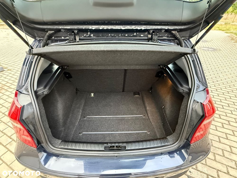 BMW Seria 1 - 26