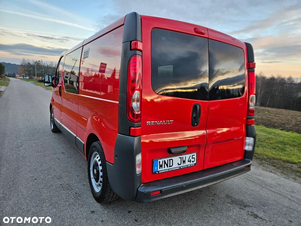 Renault TRAFIC - 19
