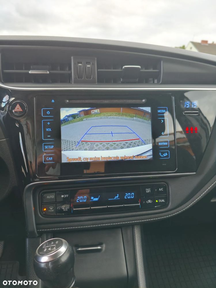 Toyota Corolla 1.4 D-4D Comfort - 18