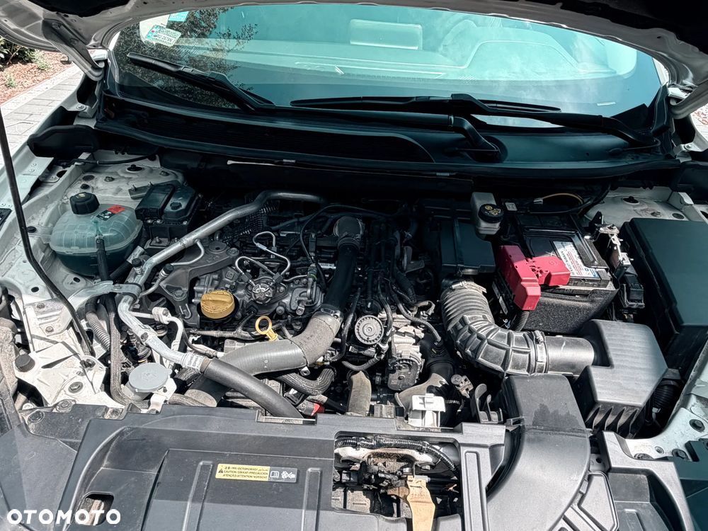 Nissan Qashqai 1.3 DIG-T N-Connecta DCT - 22