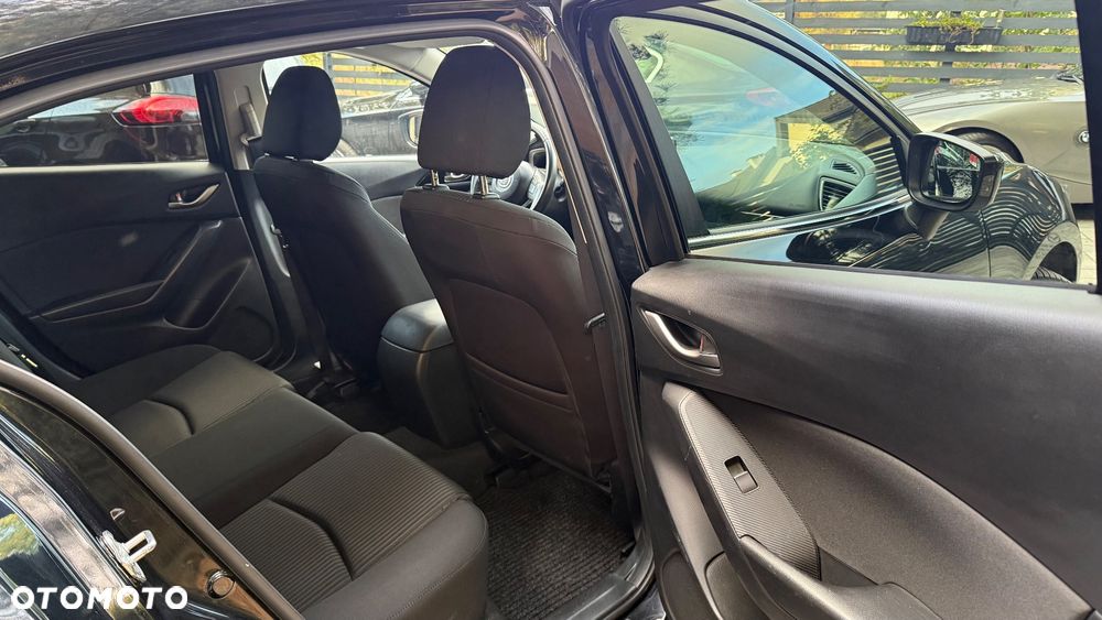 Mazda 3 - 30