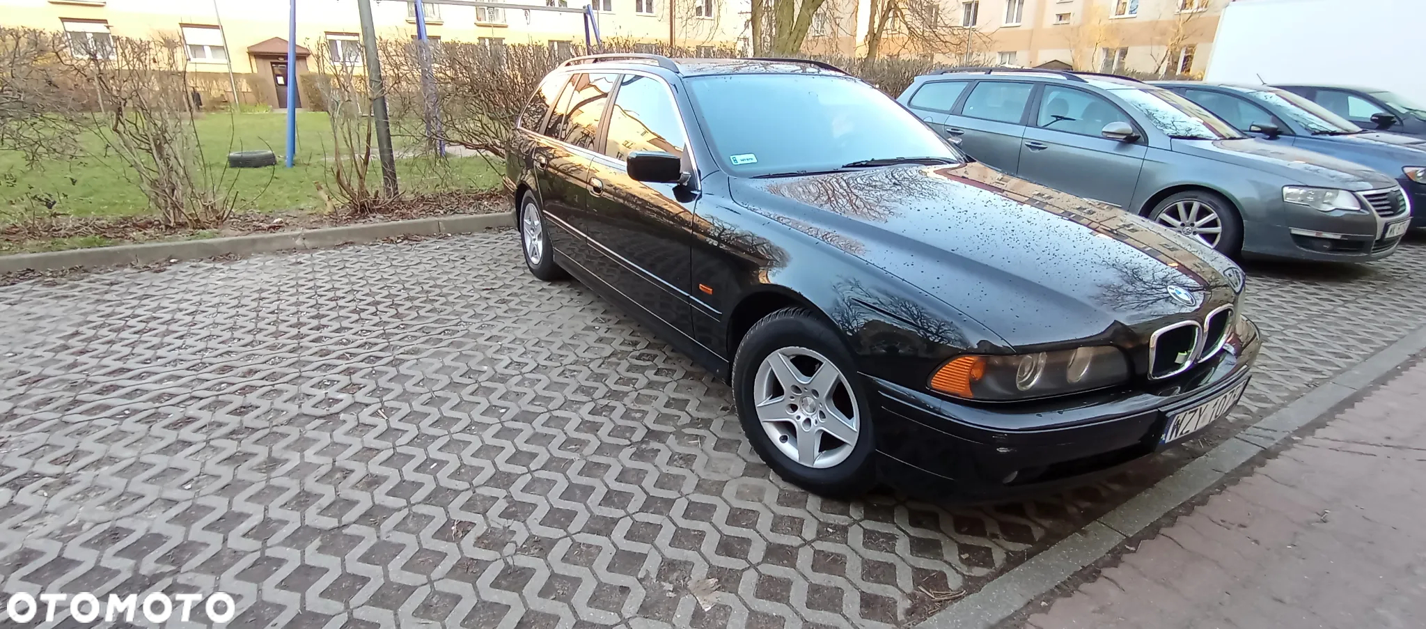 BMW Seria 5 520i - 11
