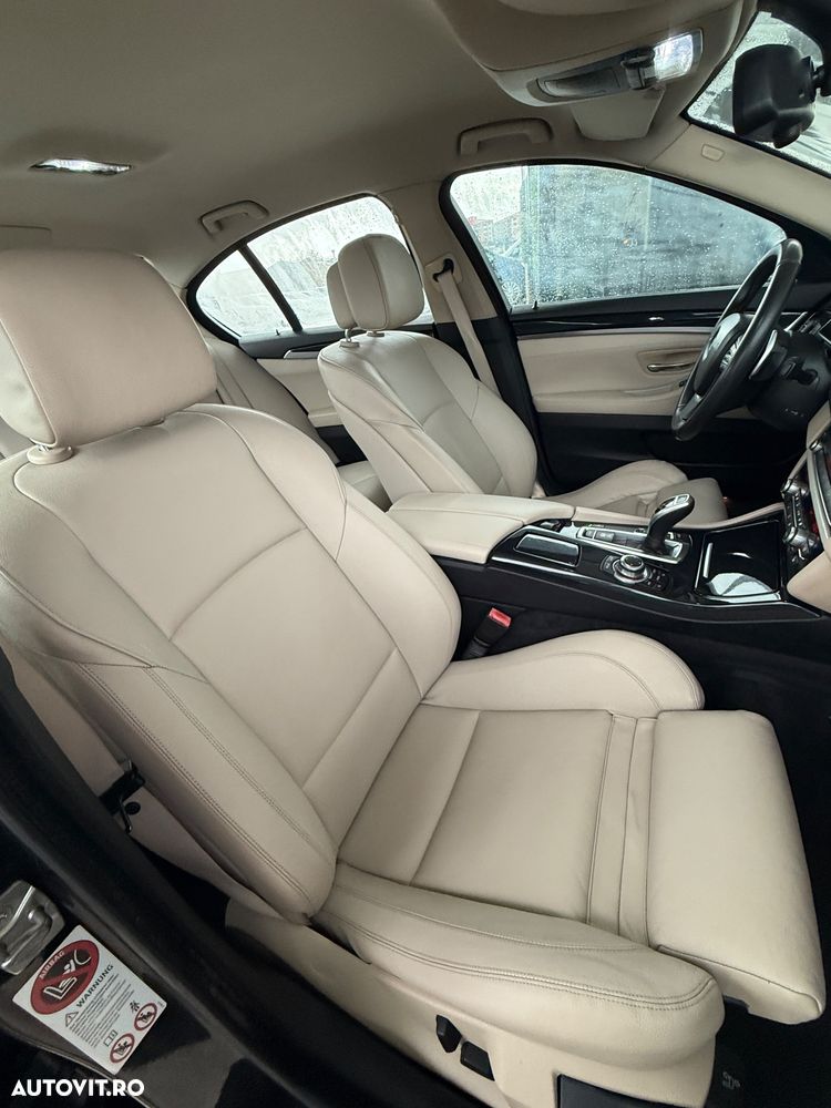 BMW Seria 5 520d Sport-Aut. - 19