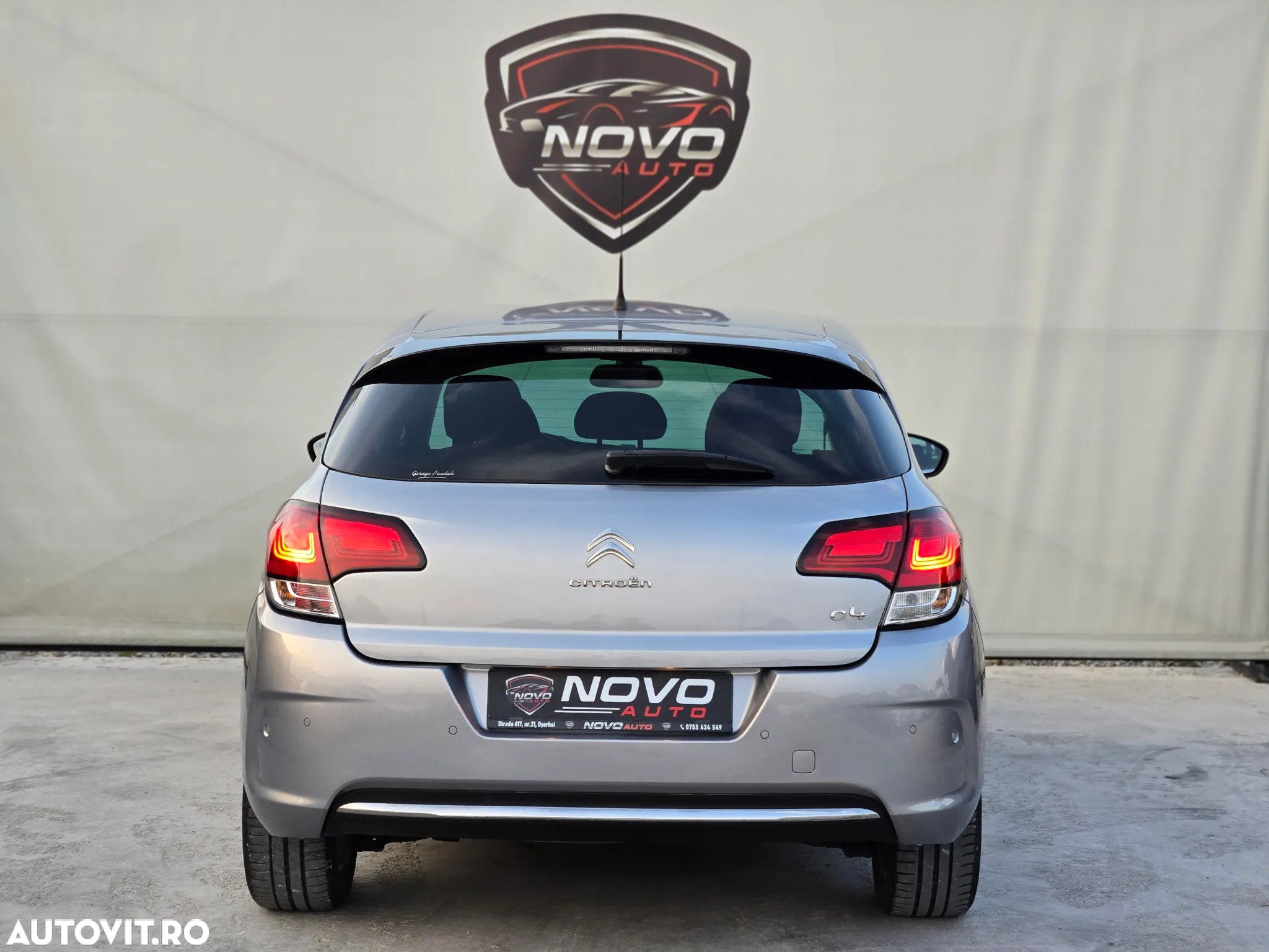 Citroën C4 1.2 PureTech S&S EAT8 Feel - 33