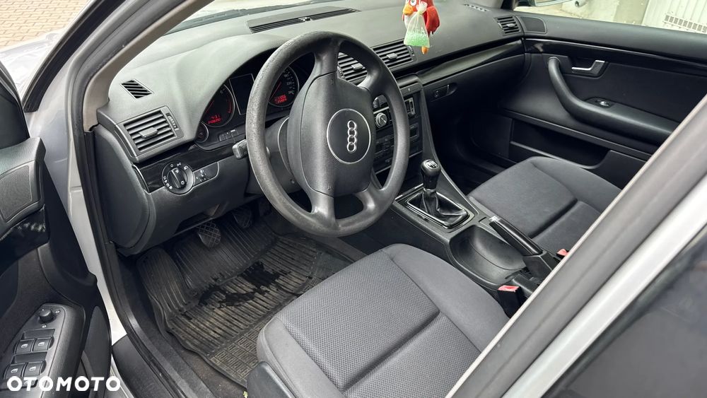 Audi A4 Avant 1.8T - 10