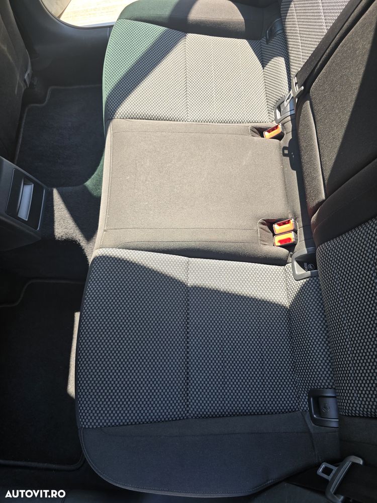 Skoda Octavia 2.0 TDI DSG Ambition - 14