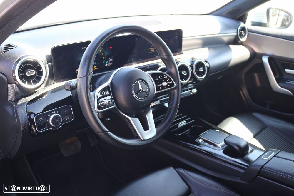 Mercedes-Benz A 250 e Style Plus - 24