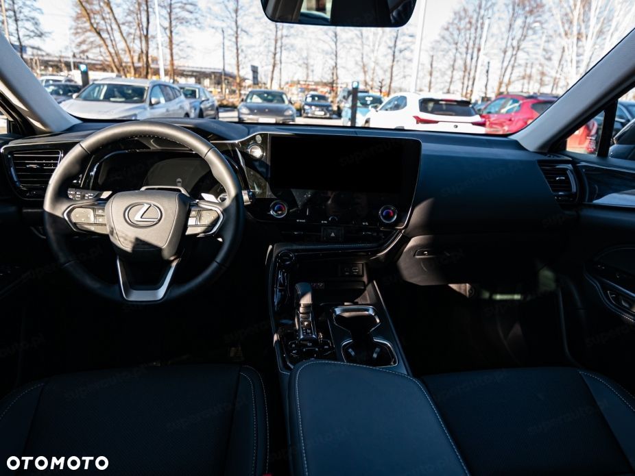 Lexus NX - 8