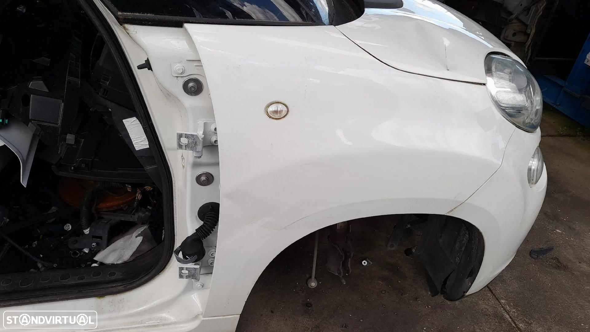 Guarda-lamas direito FIAT 500L (351_, 352_) - 2