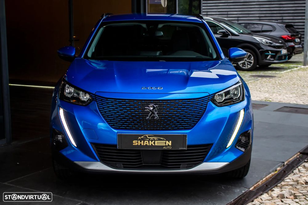 Peugeot e-2008 Allure - 7