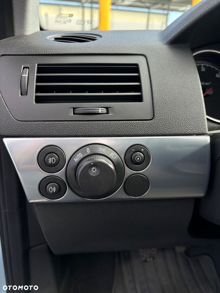 Opel Astra 1.9 CDTI Edition - 19