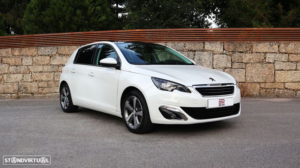 Peugeot 308 1.2 PureTech Allure EAT6 - 4