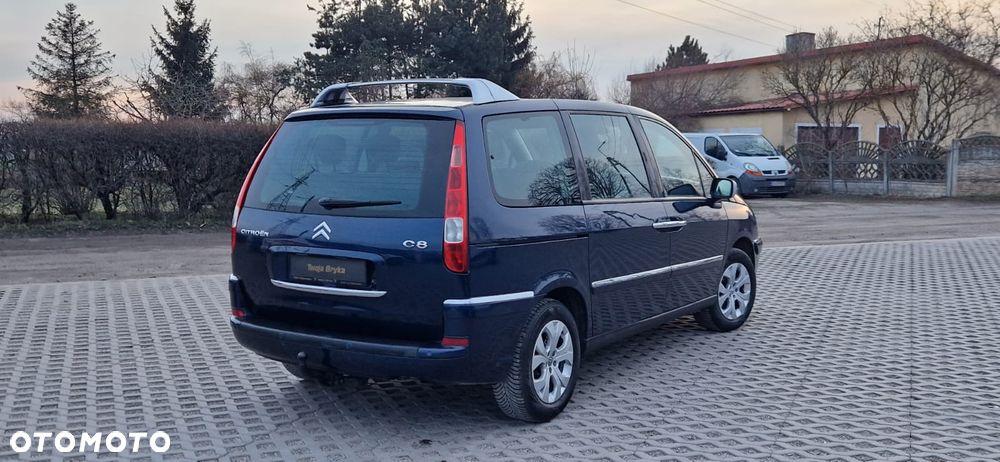 Citroën C8 2.0 16V Confort - 8