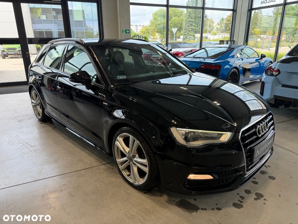Audi A3 Sportback - 4