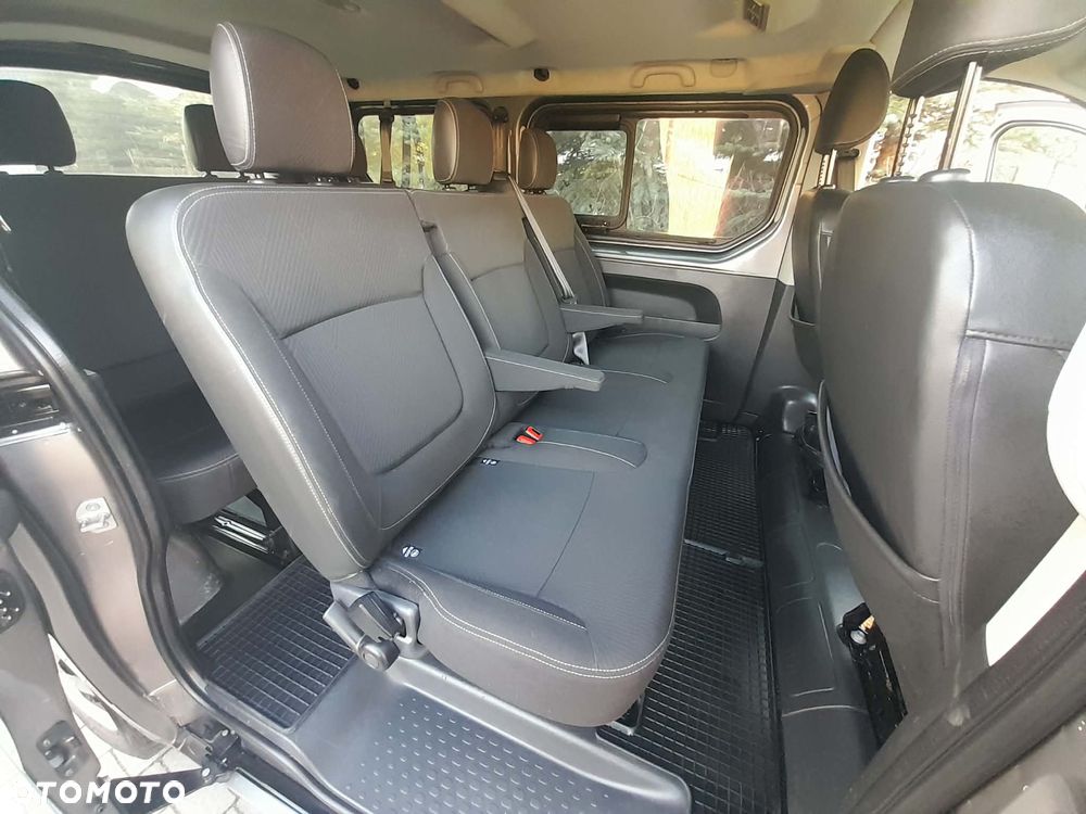 Renault Trafic - 28