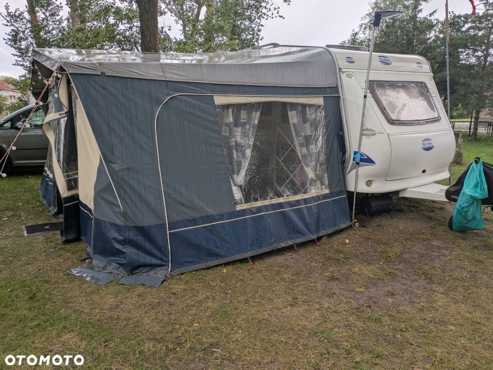 Hobby De Luxe 400 - 2