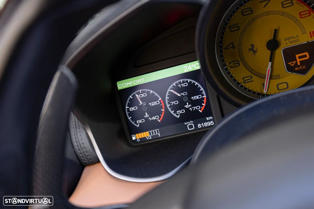 Ferrari FF 6.3 V12 - 23