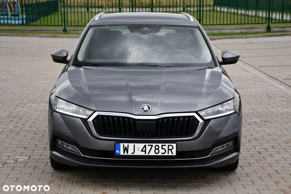 Skoda Octavia 2.0 TDI SCR Style DSG - 9