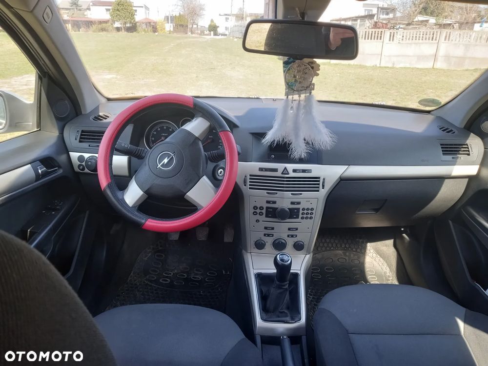 Opel Astra - 4