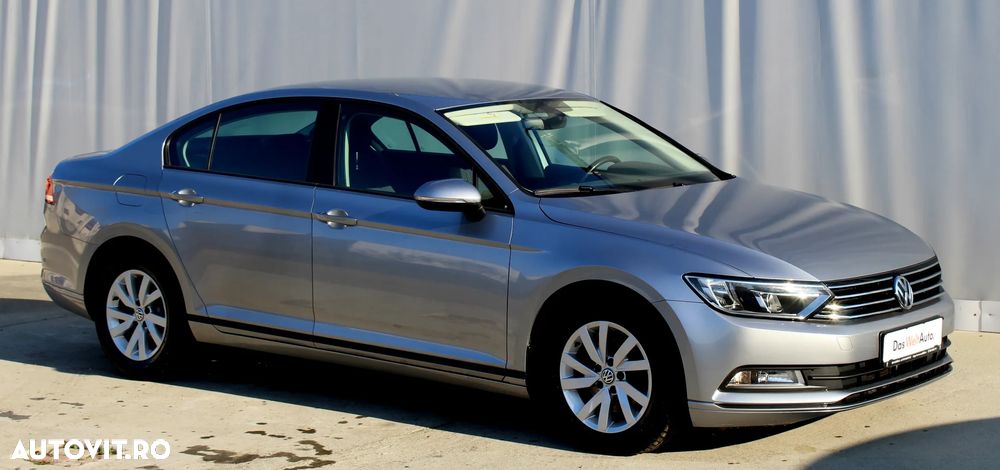 Volkswagen Passat - 8