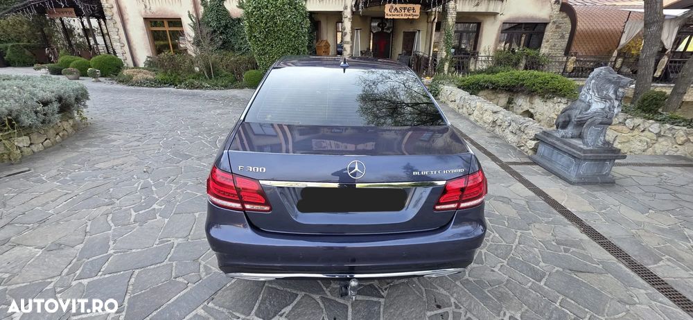 Mercedes-Benz E - 30