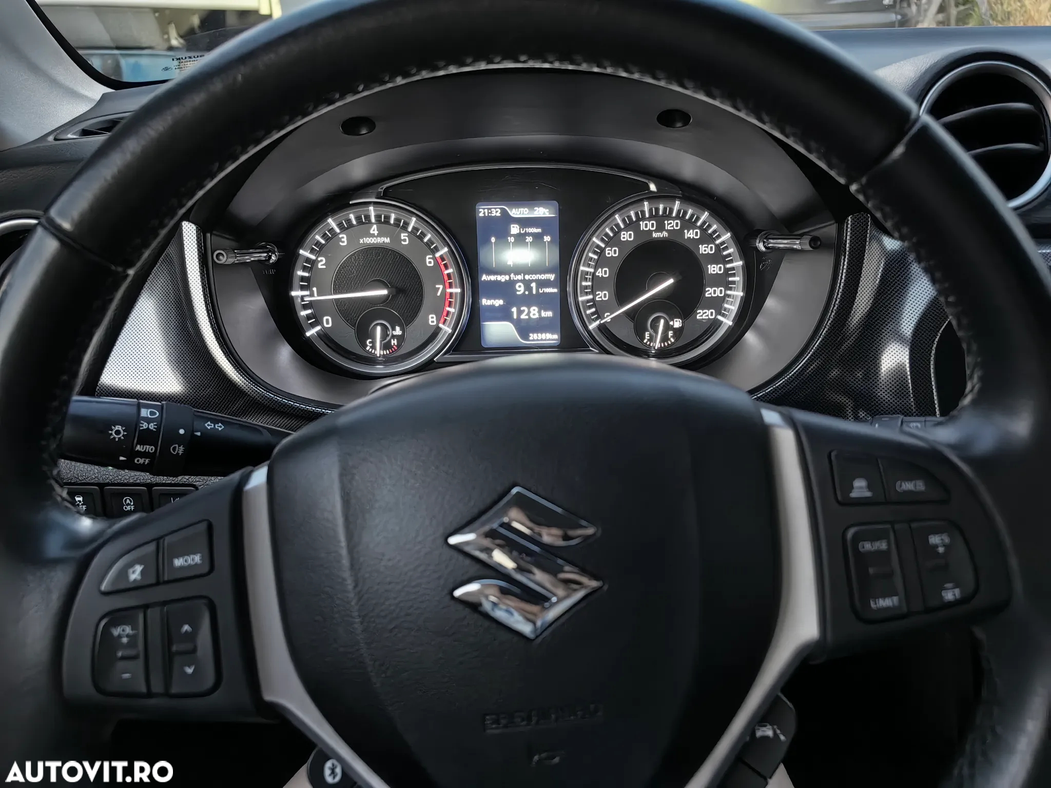 Suzuki Vitara 1.4 Boosterjet AllGrip MHEV Passion - 20