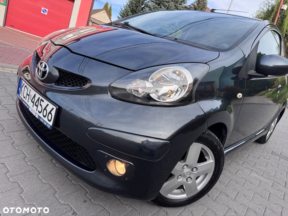 Toyota Aygo Connect - 2