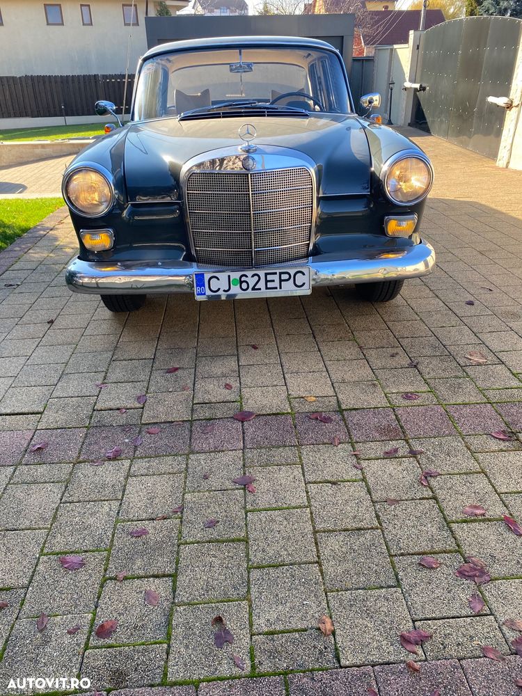 Mercedes-Benz W110/W111 - 2