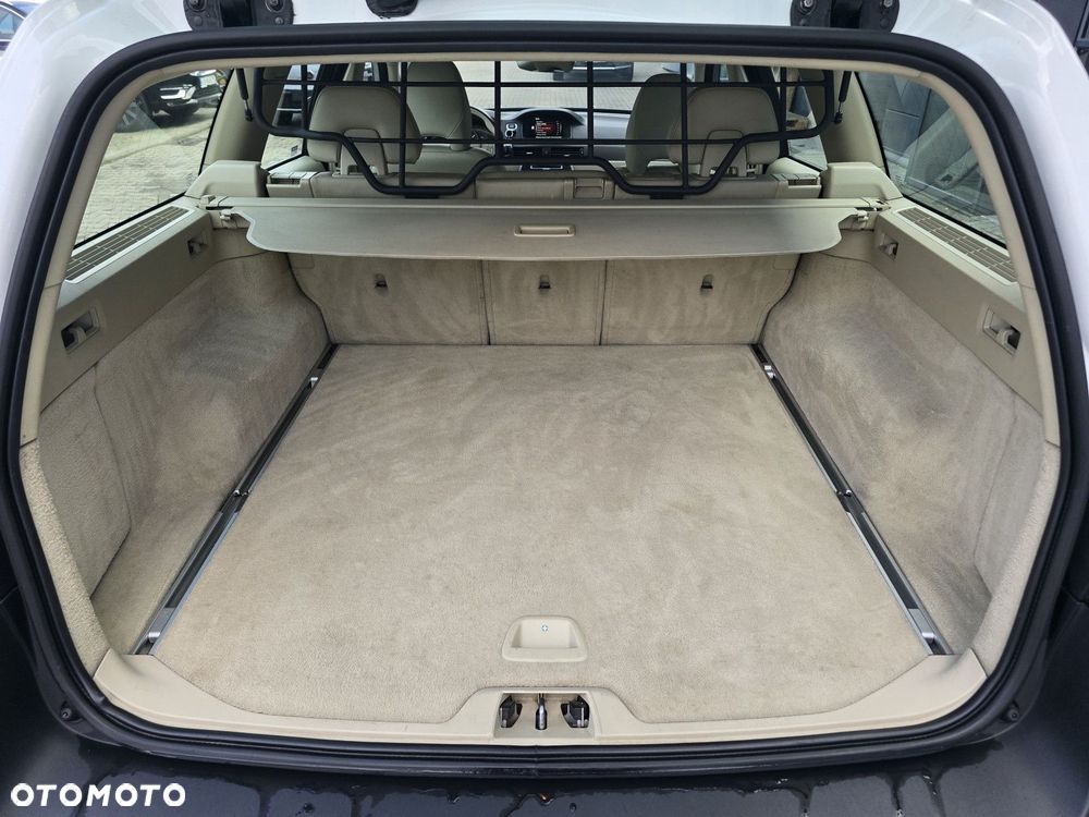 Volvo XC 70 - 10