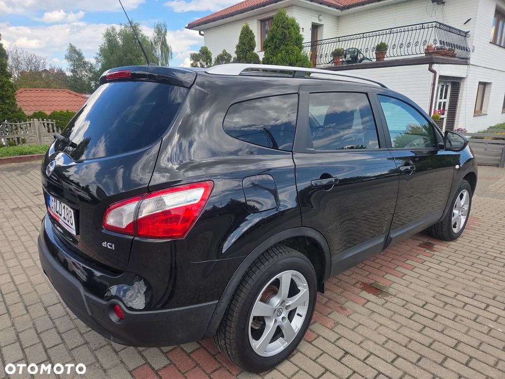 Nissan Qashqai+2 - 3