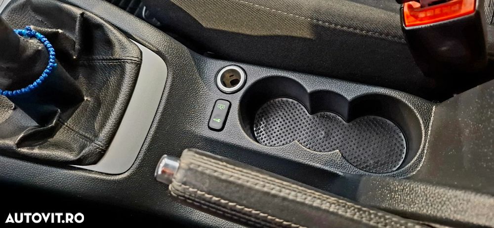 Skoda Octavia 1.6 TDI DPF Ambition - 25