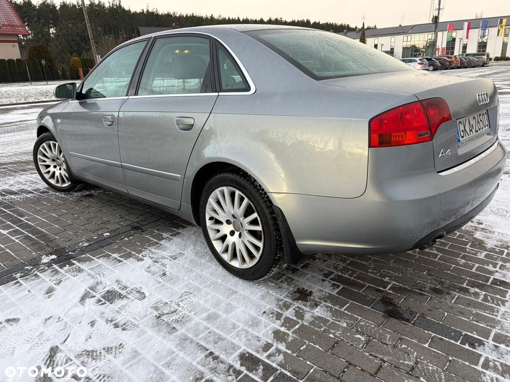 Audi A4 Limousine 2.0 TDI DPF Attraction - 4