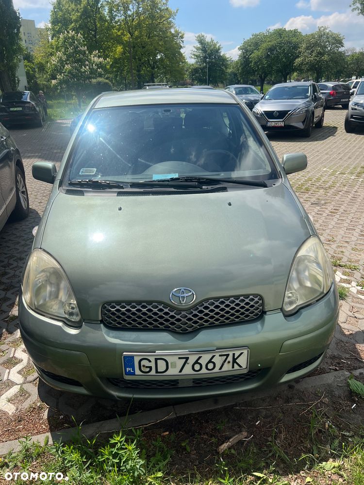 Toyota Yaris 1.0 Sol MM - 3