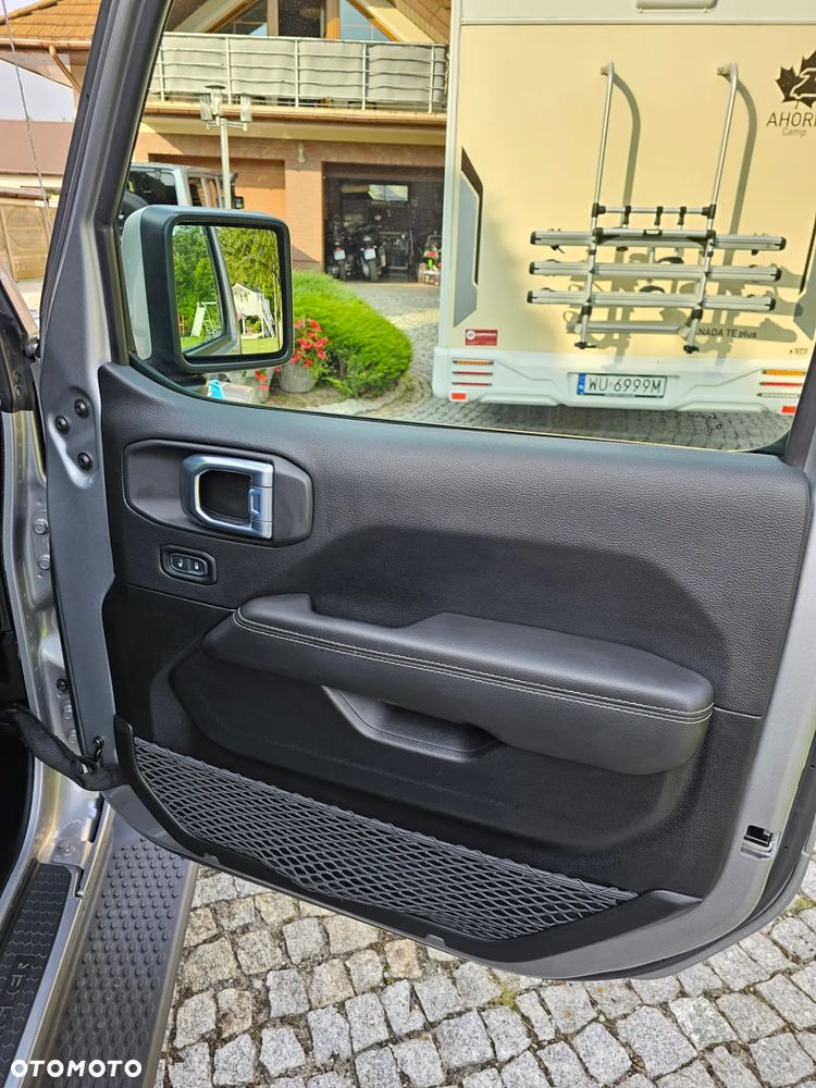 Jeep Wrangler Unlimited GME 2.0 Turbo Sahara - 34