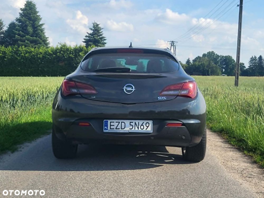 Opel Astra 1.7 CDTI DPF ecoFLEX Start/Stop - 4