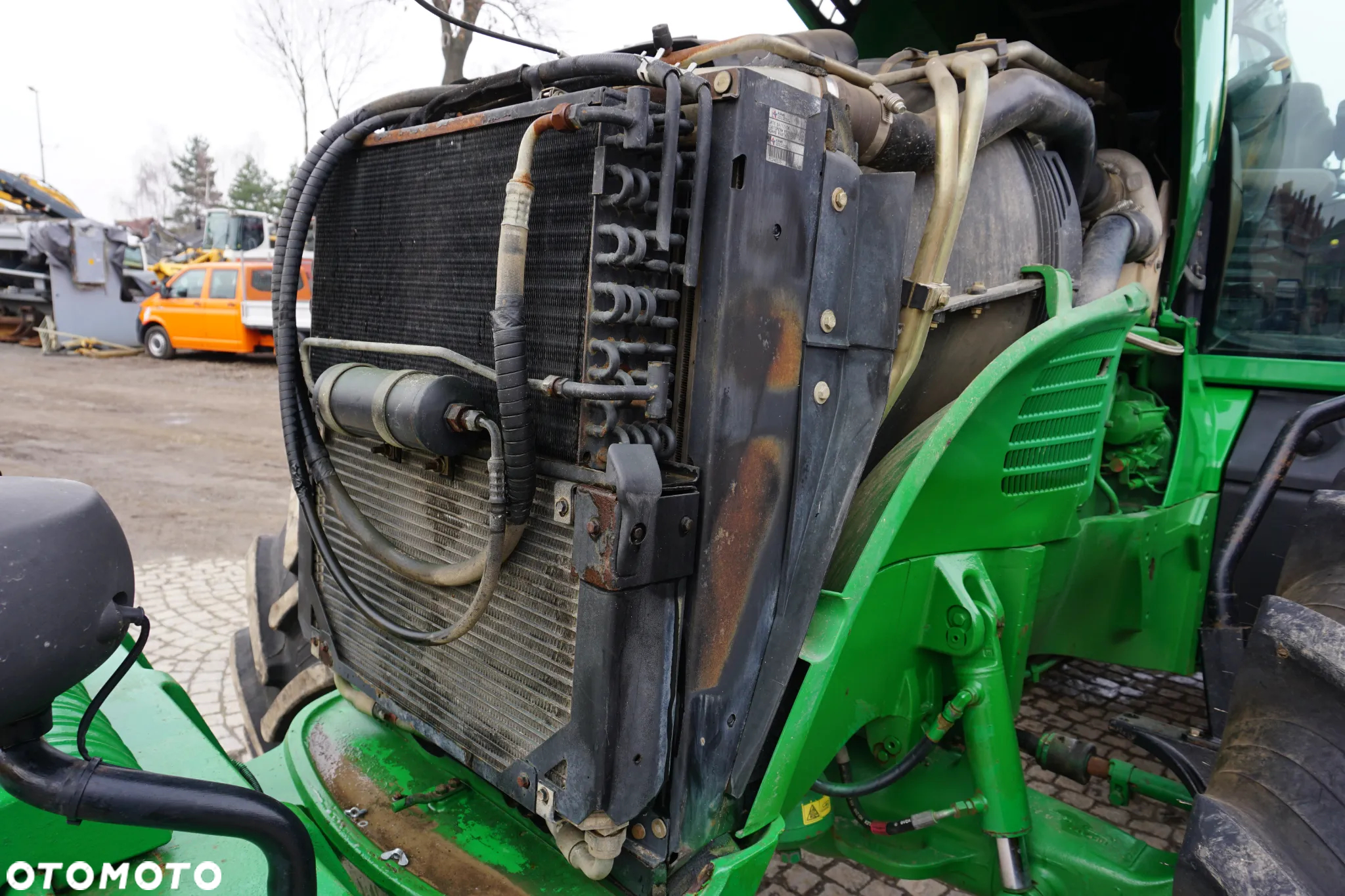 John Deere 7920 Powershift - 12