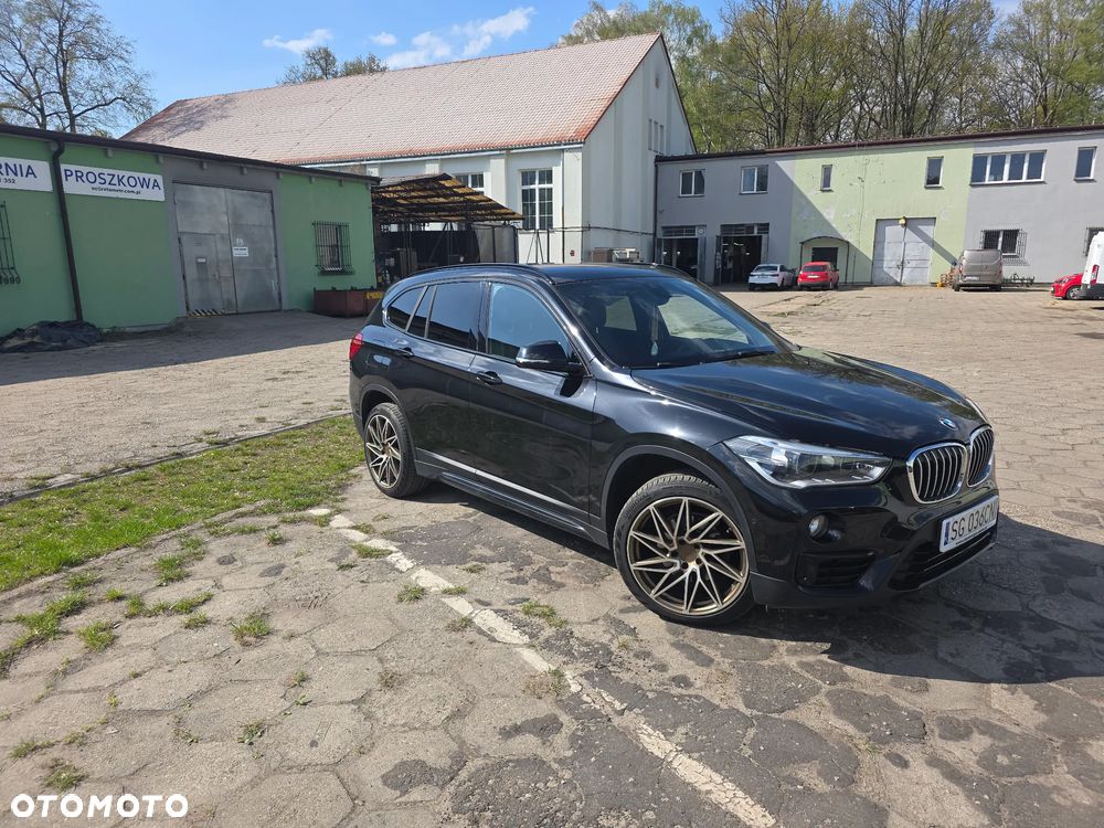 BMW X1 sDrive18i Business Edition - 2