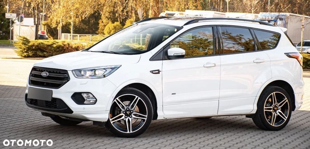 Ford Kuga 1.5 EcoBoost 4x4 ST-Line - 29