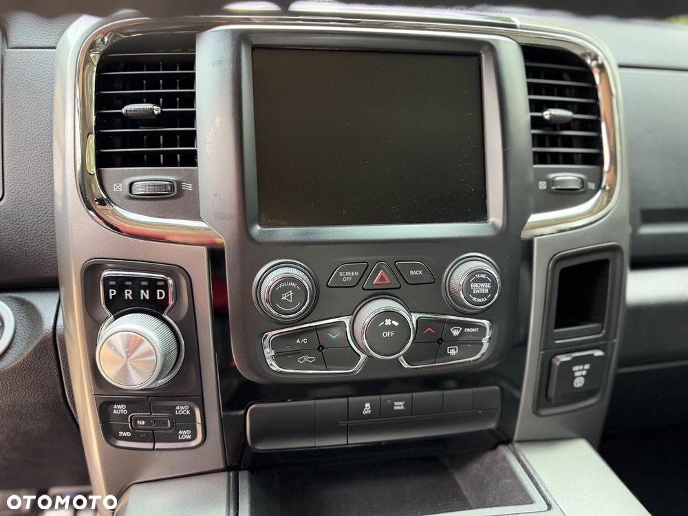 Dodge RAM 5.7 4x4 - 16