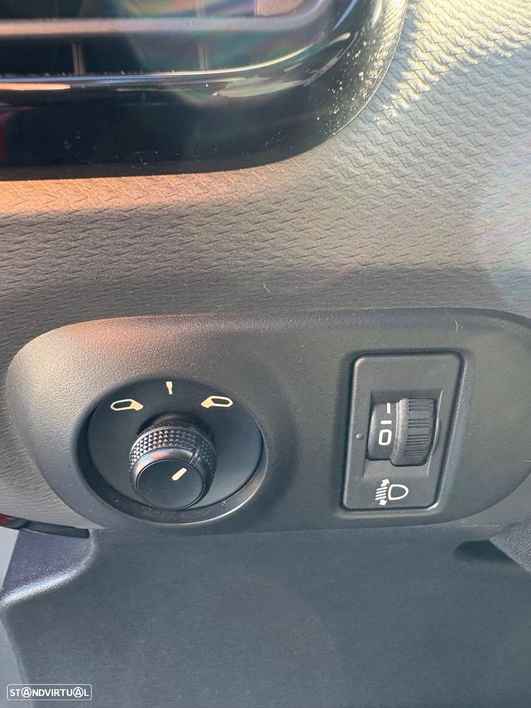 Citroën C4 Cactus 1.2 PureTech Shine - 25