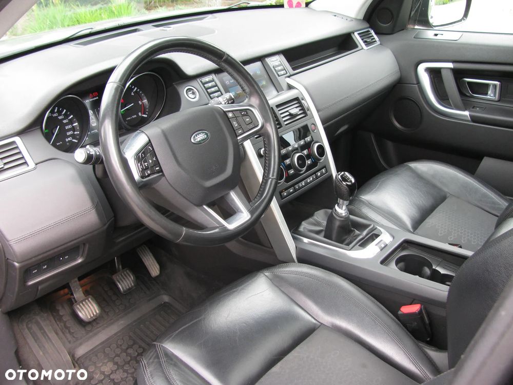 Land Rover Discovery Sport TD4 HSE - 15
