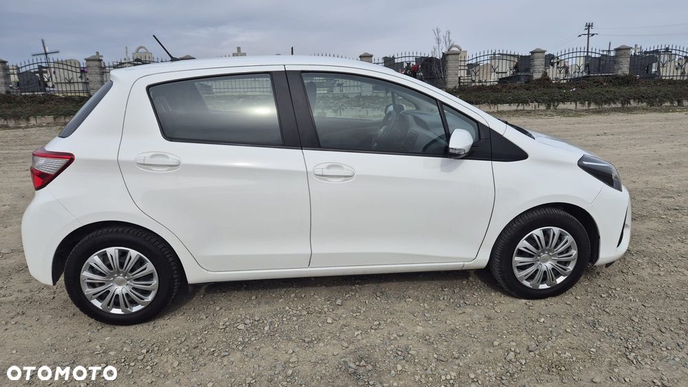 Toyota Yaris 1.5 Active - 5