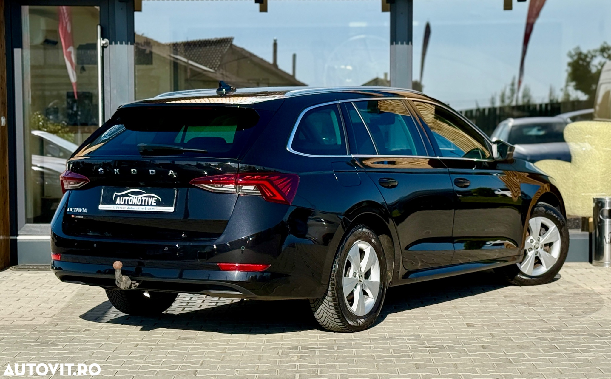 Skoda Octavia 2.0 TDI DSG Style - 11