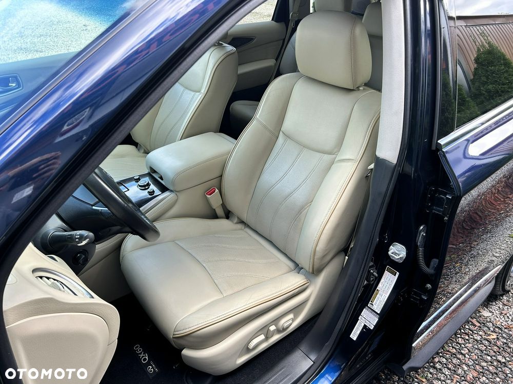 Infiniti QX60 - 10