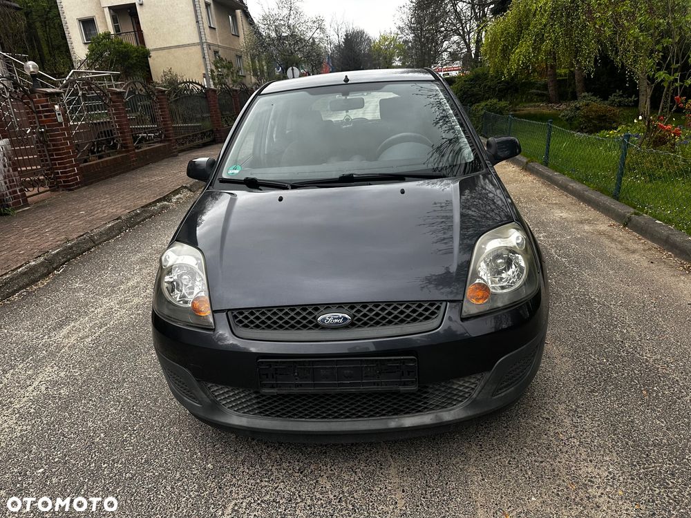 Ford Fiesta - 2