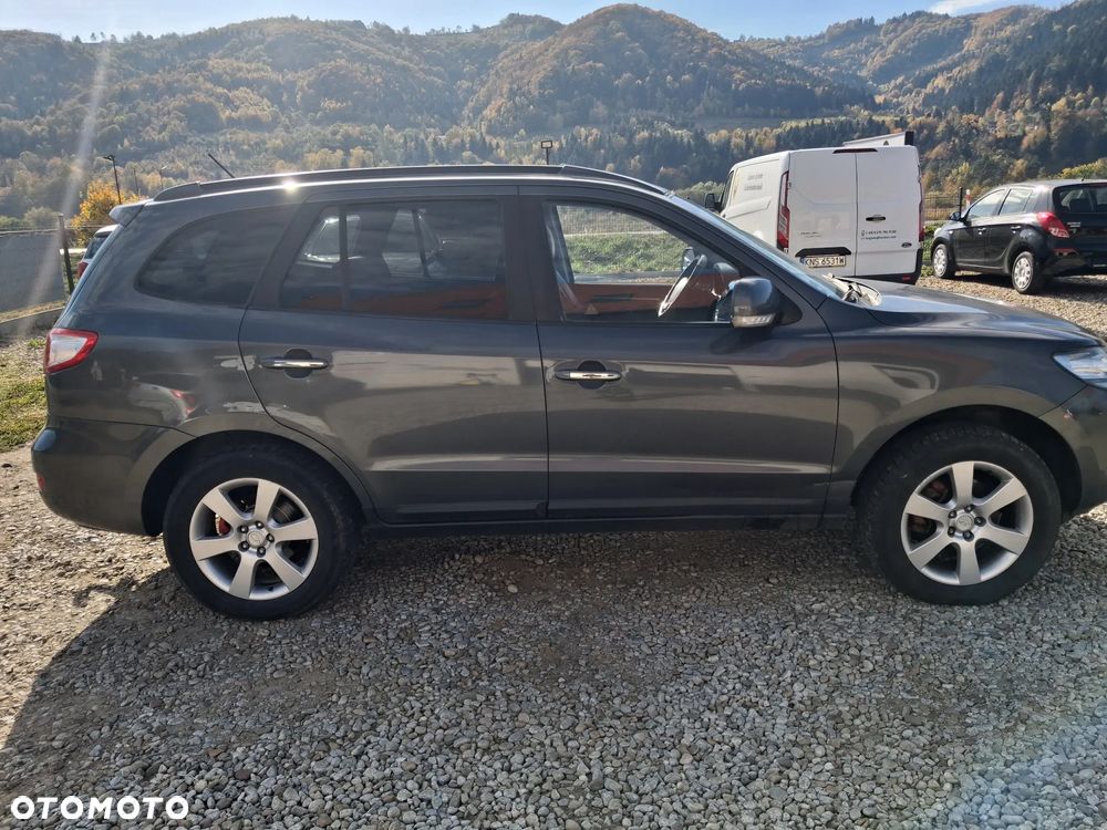 Hyundai Santa Fe 2009 photo 4