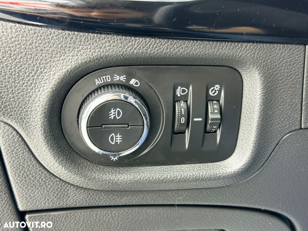 Opel Astra 1.6 CDTI Start/Stop Sports Tourer Active - 29