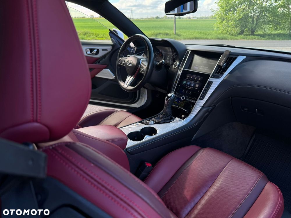 Infiniti Q60 2.0t Premium Tech - 8